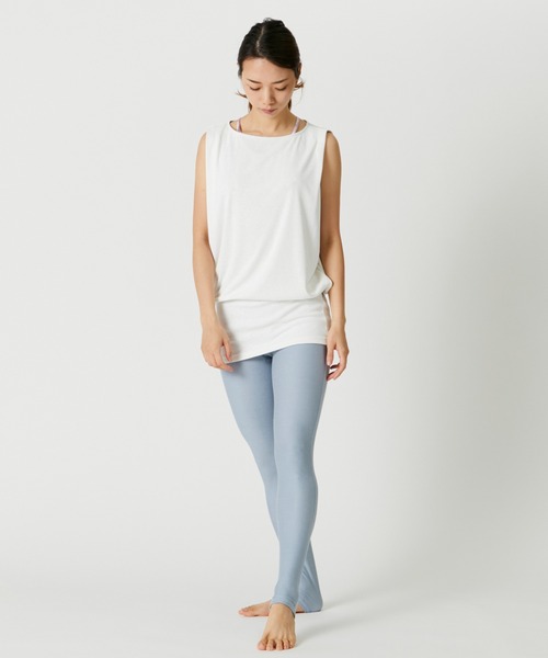 Julier Yoga and Relax(ジュリエヨガアンドリラックス)の「Julier フィールフライスタックプルオーバー(チュニック・レディース・ブラック/グレー/オフホワイト/ピンク・0/1)」の8枚目の写真