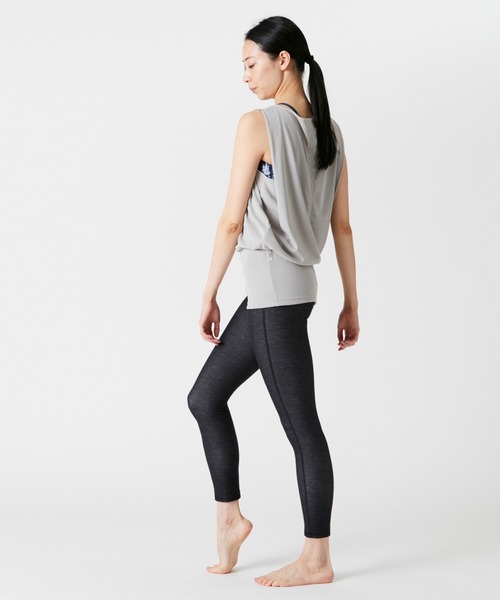 Julier Yoga and Relax(ジュリエヨガアンドリラックス)の「Julier フィールフライスタックプルオーバー(チュニック・レディース・ブラック/グレー/オフホワイト/ピンク・0/1)」の15枚目の写真