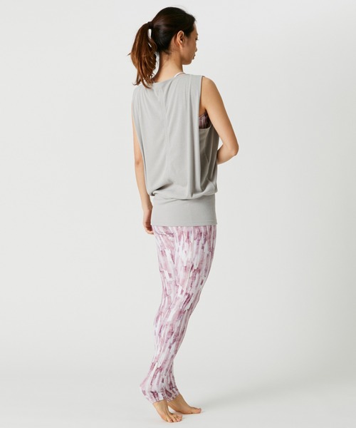 Julier Yoga and Relax(ジュリエヨガアンドリラックス)の「Julier フィールフライスタックプルオーバー(チュニック・レディース・ブラック/グレー/オフホワイト/ピンク・0/1)」の17枚目の写真