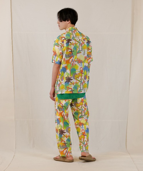 Iroquois（イロコイ）の「PALM DIMENTION H/S SH（シャツ/ブラウス・メンズ・ブラック系その他/ホワイト系その他・1/2/3）」の3枚目の写真