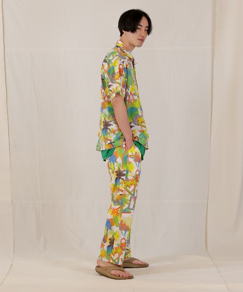 Iroquois（イロコイ）の「PALM DIMENTION H/S SH（シャツ/ブラウス・メンズ・ブラック系その他/ホワイト系その他・1/2/3）」の5枚目の写真