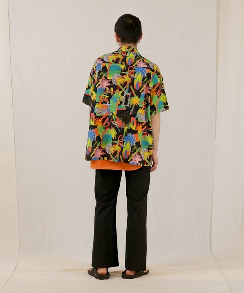 Iroquois（イロコイ）の「PALM DIMENTION H/S SH（シャツ/ブラウス・メンズ・ブラック系その他/ホワイト系その他・1/2/3）」の13枚目の写真