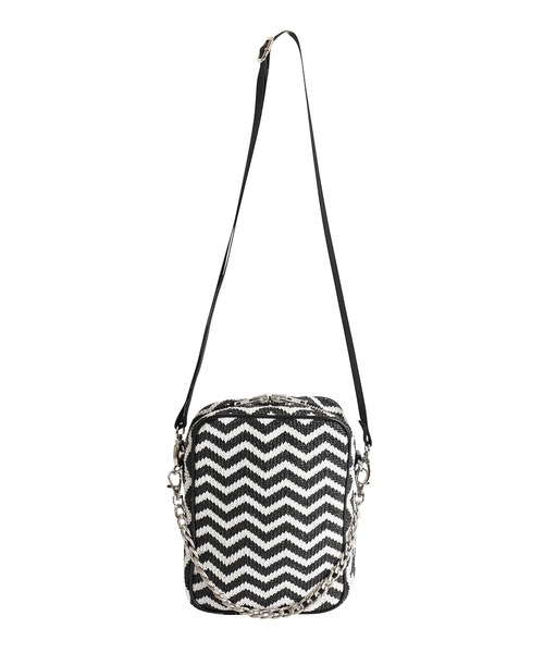 X-girl（エックスガール）の「FAUX LEATHER PIPING SHOULDER BAG（ショルダーバッグ・レディース・ブラック/ベージュ/マルチ・ONE SIZE）」の13枚目の写真