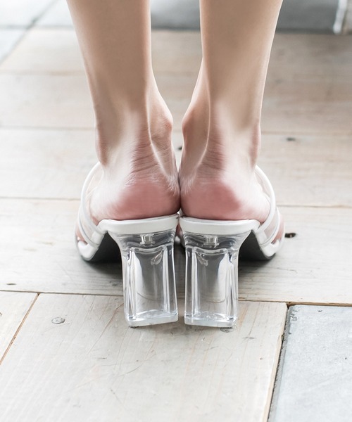 Julia Boutique（ジュリアブティック）の「スクエアトゥクリアヒールサンダル/21083（サンダル・レディース・ホワイト/ブラック・LL/M/S/3L/L）」の9枚目の写真