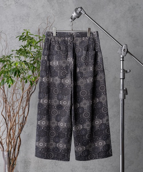 CASPER JOHN（キャスパージョン）の「Total Pattern Ankle Wide Pants/総柄アンクルワイドパンツ（その他パンツ・メンズ・ブラック/ネイビー・SMALL/MEDIUM/LARGE）」の19枚目の写真