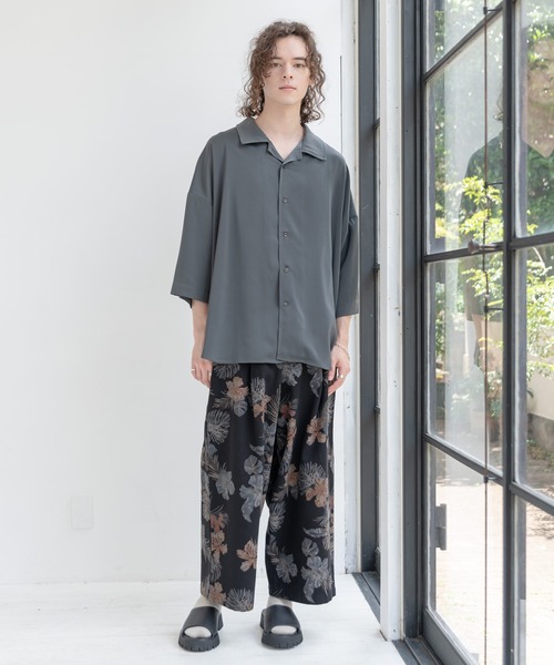 CASPER JOHN（キャスパージョン）の「Total Pattern Ankle Wide Pants/総柄アンクルワイドパンツ（その他パンツ・メンズ・ブラック/ネイビー・SMALL/MEDIUM/LARGE）」の3枚目の写真