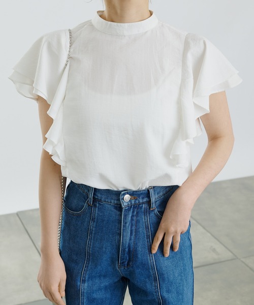 COLONY 2139（コロニートゥーワンスリーナイン）の「袖フリルブラウス（シャツ/ブラウス・レディース・ブラック/オフホワイト・SMALL/MEDIUM）」の10枚目の写真