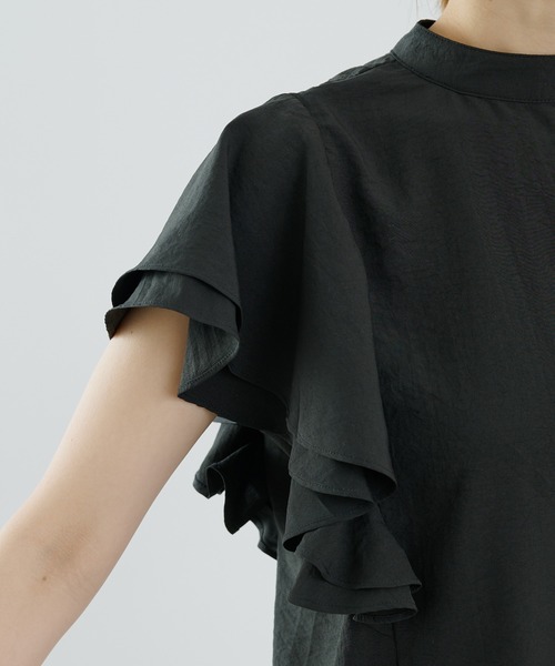 COLONY 2139（コロニートゥーワンスリーナイン）の「袖フリルブラウス（シャツ/ブラウス・レディース・ブラック/オフホワイト・SMALL/MEDIUM）」の5枚目の写真