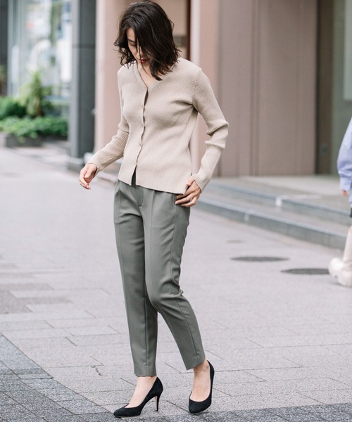 Munich（ミューニック）の「ストレッチプレーティングリブニット　2WAYトップス(セットアップ可)（ニット/セーター・レディース・チャコールグレー/ラベンダー/キャメル/グレイッシュベージュ・FREE）」の12枚目の写真