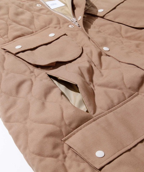 F/CE. (エフシーイー)の「F/CE. WOOL QUILT CAPE COAT / エフシーイー ウールキルト ケープ コート(ポンチョ・レディース・ブラック/ベージュ・FREE)」の8枚目の写真
