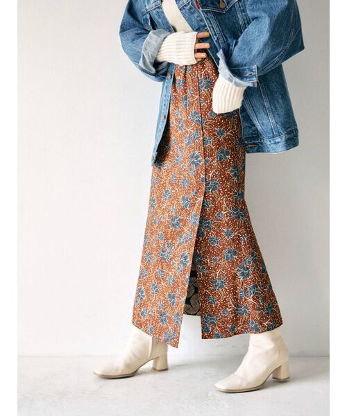 Ungrid（アングリッド）の「リバーシブルエスニックスカート（スカート・レディース・カーキ/ブラウン・FREE）」の2枚目の写真