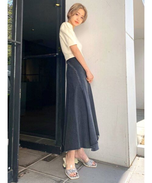 EMODA(エモダ)の「タックスリーブフィットトップ(Tシャツ/カットソー・レディース・ホワイト/ミント/イエロー/ブラック・FREE)」の8枚目の写真