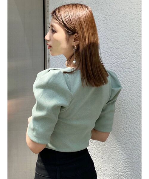 EMODA(エモダ)の「タックスリーブフィットトップ(Tシャツ/カットソー・レディース・ホワイト/ミント/イエロー/ブラック・FREE)」の12枚目の写真