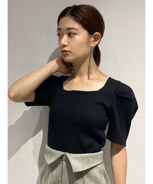 EMODA(エモダ)の「タックスリーブフィットトップ(Tシャツ/カットソー・レディース・ホワイト/ミント/イエロー/ブラック・FREE)」の14枚目の写真