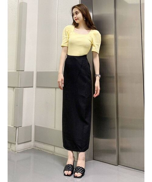 EMODA(エモダ)の「タックスリーブフィットトップ(Tシャツ/カットソー・レディース・ホワイト/ミント/イエロー/ブラック・FREE)」の17枚目の写真