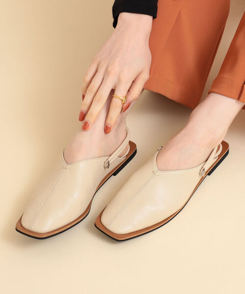 Ray BEAMS(レイビームス)の「Ray BEAMS / スクエア バブーシュ(サンダル・レディース・ブラック/ナチュラル・23.5cm/24.5cm/23.0cm/24.0cm/25.0cm)」の3枚目の写真