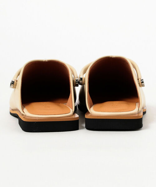 Ray BEAMS(レイビームス)の「Ray BEAMS / スクエア バブーシュ(サンダル・レディース・ブラック/ナチュラル・23.5cm/24.5cm/23.0cm/24.0cm/25.0cm)」の9枚目の写真