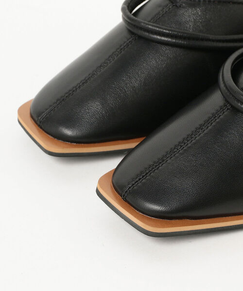 Ray BEAMS(レイビームス)の「Ray BEAMS / スクエア バブーシュ(サンダル・レディース・ブラック/ナチュラル・23.5cm/24.5cm/23.0cm/24.0cm/25.0cm)」の10枚目の写真