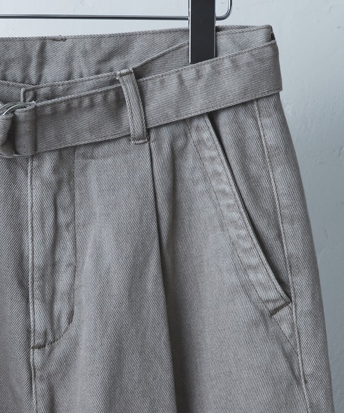 CLANE(クラネ)の「【CLANE HOMME Exclusive/クラネ オム エクスクルーシブ】 1tuck Belt Pants(1タックベルトパンツ)(デニムパンツ・メンズ・ブラック/ベージュ・1/2)」の15枚目の写真