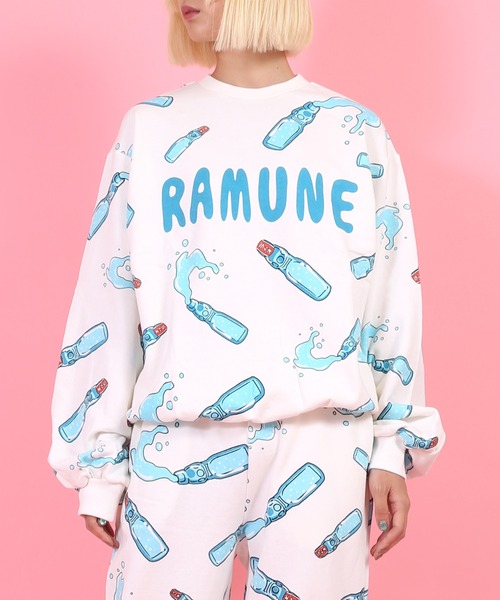 トレーナー スウェット フード総柄スウェット(RAMUNE) レディース メンズ フード総柄スウェット(RAMUNE)（スウェット）｜PUNYUS（プニュズ