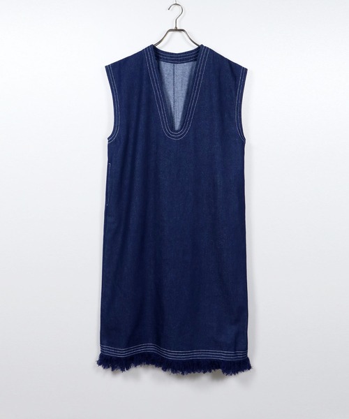 vingtrois(バントロア)の「【Vingtrois】深Vネックデニムワンピース(ワンピース・レディース・ブラック/ネイビー・M)」の20枚目の写真