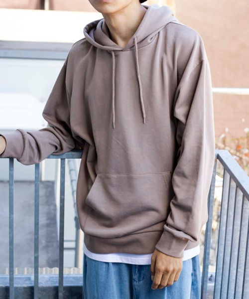 WEGO(ウィゴー)の「WEGO/ドロップショルダーカラープルパーカー(パーカー・メンズ・ブラック/ブラウン/ブルー系その他/杢グレー/ホワイト/ピンク/ダークグリーン/グリーン/パープル/イエロー/ブルー/レッド/オレンジ/ケリーグリーン/ピンク系その他/ライム/グリーン系その他・LARGE/MEDIUM/X-LARGE)」の4枚目の写真