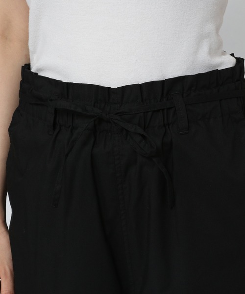 niko and...（ニコアンド）の「機能カラフルイージーワークパンツ（その他パンツ・レディース・ブラック/レッド/ブルー/グリーン・MEDIUM/LARGE）」の5枚目の写真