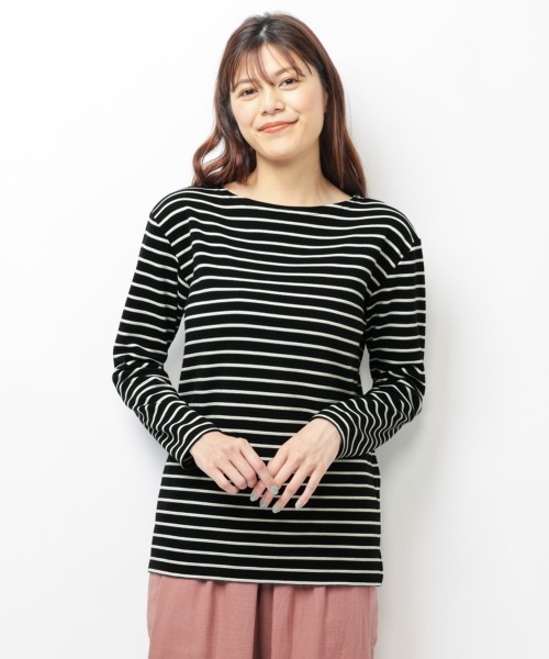 SMILE LAND（スマイルランド）の「大きいサイズ ゆるシルエットボートネックリップルボーダープルオーバー（Tシャツ/カットソー・レディース・ブラック×ホワイト/ホワイト系その他2/ブラウン系その他2・3L/LL/4L/6L/5L/L）」の2枚目の写真