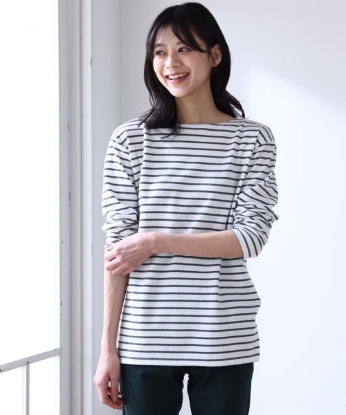 SMILE LAND（スマイルランド）の「大きいサイズ ゆるシルエットボートネックリップルボーダープルオーバー（Tシャツ/カットソー・レディース・ブラック×ホワイト/ホワイト系その他2/ブラウン系その他2・3L/LL/4L/6L/5L/L）」の10枚目の写真