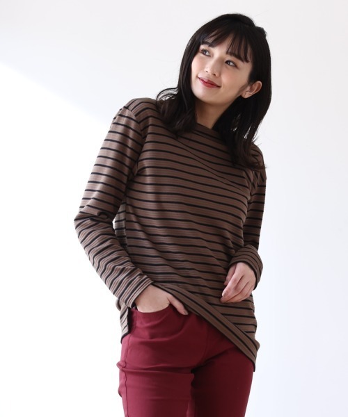 SMILE LAND（スマイルランド）の「大きいサイズ ゆるシルエットボートネックリップルボーダープルオーバー（Tシャツ/カットソー・レディース・ブラック×ホワイト/ホワイト系その他2/ブラウン系その他2・3L/LL/4L/6L/5L/L）」の15枚目の写真