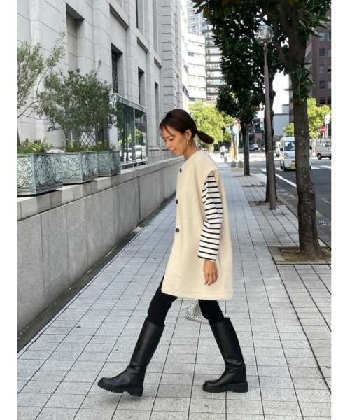ulu(ウル)の「Original boa gilet coat(ノーカラーコート・レディース・アイボリー・FREE)」の19枚目の写真