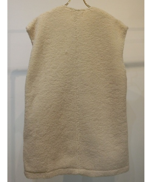 ulu(ウル)の「Original boa gilet coat(ノーカラーコート・レディース・アイボリー・FREE)」の16枚目の写真