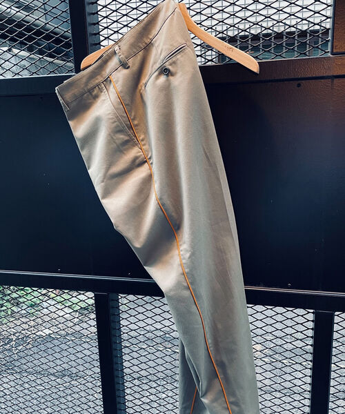 GLOSTER(グロスター)の「【GLOSTER/グロスター】サイドライン チノトラウザーズ トラックパンツ(チノパンツ・メンズ・カーキ/ネイビー・SMALL/MEDIUM/LARGE)」の13枚目の写真