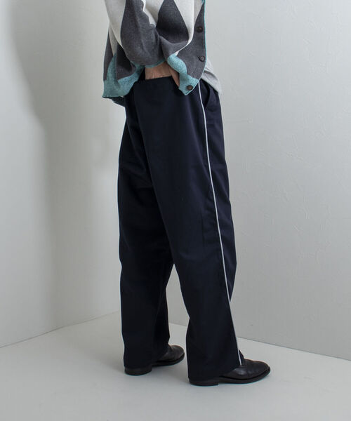 GLOSTER(グロスター)の「【GLOSTER/グロスター】サイドライン チノトラウザーズ トラックパンツ(チノパンツ・メンズ・カーキ/ネイビー・SMALL/MEDIUM/LARGE)」の20枚目の写真