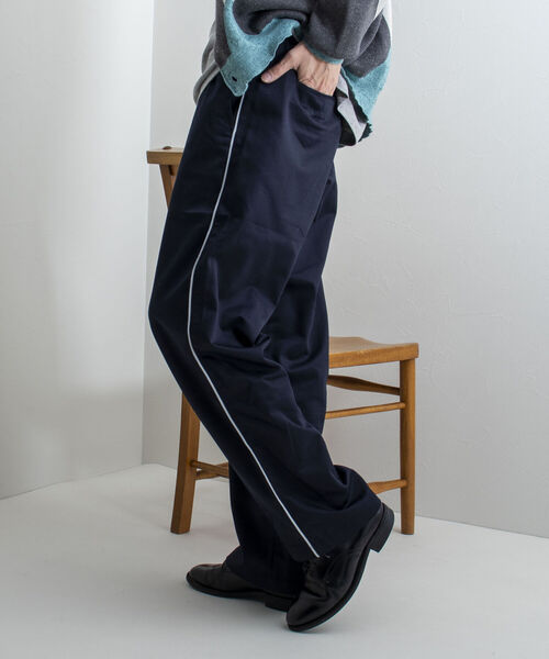 GLOSTER(グロスター)の「【GLOSTER/グロスター】サイドライン チノトラウザーズ トラックパンツ(チノパンツ・メンズ・カーキ/ネイビー・SMALL/MEDIUM/LARGE)」の15枚目の写真