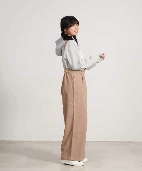 OUTDOOR PRODUCTS APPAREL(アウトドアプロダクツアパレル)の「サスペンダー付きコーデュロイリラックワイドスパンツ(サロペット/オーバーオール・レディース・ベージュ/ブラウン/アイボリー・MEDIUM/LARGE)」の13枚目の写真