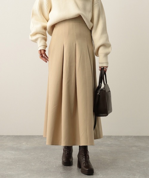 Heather(ヘザー)の「タックボリュームスカート 261866(スカート・レディース・ブラック/ベージュ/カーキ・FREE)」の3枚目の写真