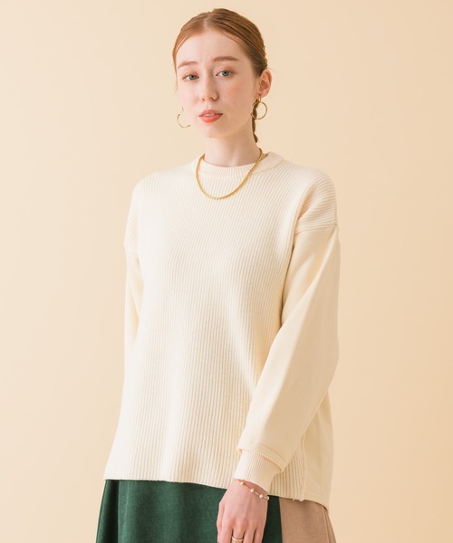 CLOCHE(クロシェ)の「CLOCHE カットドッキングプルオーバー(Tシャツ/カットソー・レディース・カーキ/アイボリー・FREE)」の11枚目の写真