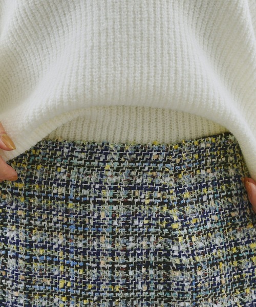 mona Belinda（モナベリンダ）の「ツイードフリンジタイトスカート（スカート・レディース・グリーン/ネイビー・FREE）」の11枚目の写真