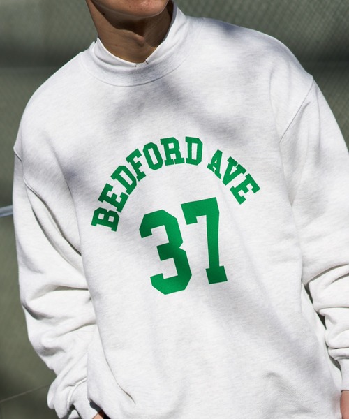 DISCOAT(ディスコート)の「ヘヴィウェイトナンバリングロゴビッグスウェット(スウェット・レディース・ネイビー/グリーン/オートミール・FREE)」の5枚目の写真