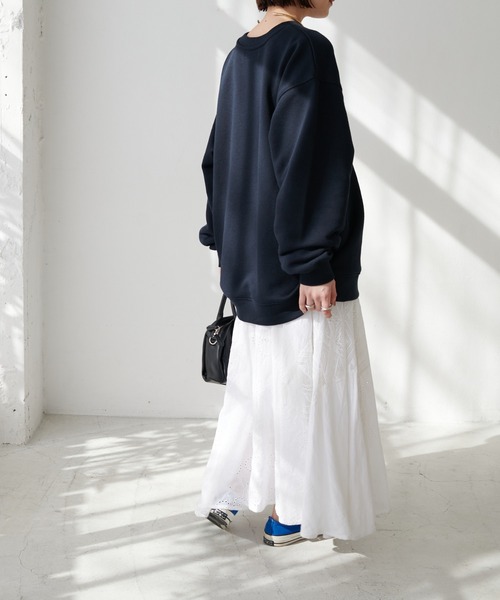 DISCOAT(ディスコート)の「ヘヴィウェイトナンバリングロゴビッグスウェット(スウェット・レディース・ネイビー/グリーン/オートミール・FREE)」の7枚目の写真