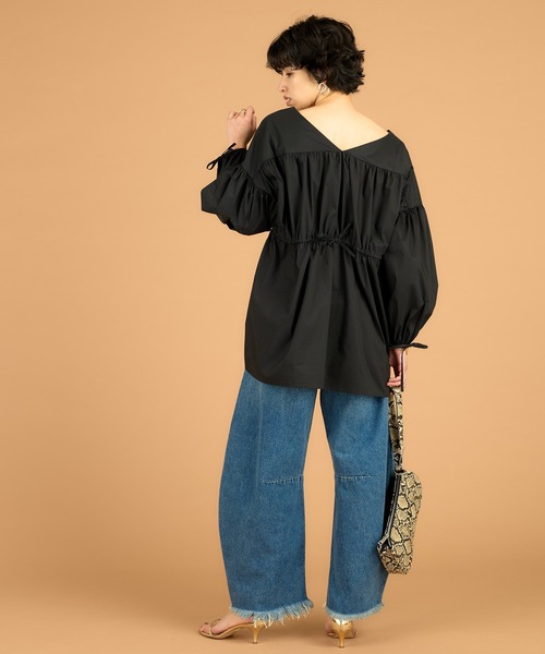 Whim Gazette（ウィムガゼット）の「【WEB限定】カシュクールブラウス（シャツ/ブラウス・レディース・オフホワイト/ブラック・FREE）」の8枚目の写真