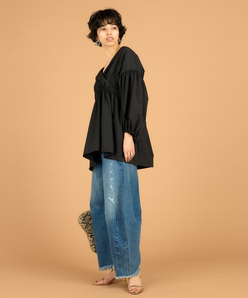 Whim Gazette（ウィムガゼット）の「【WEB限定】カシュクールブラウス（シャツ/ブラウス・レディース・オフホワイト/ブラック・FREE）」の10枚目の写真
