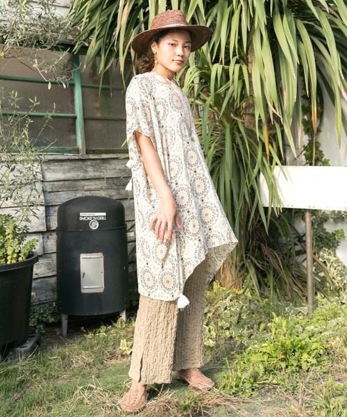 チャイハネ（チャイハネ）の「【チャイハネ】マンダティカチュニック（チュニック・レディース・ブラック/ベージュ/レッド/ターコイズブルー・FREE）」の3枚目の写真