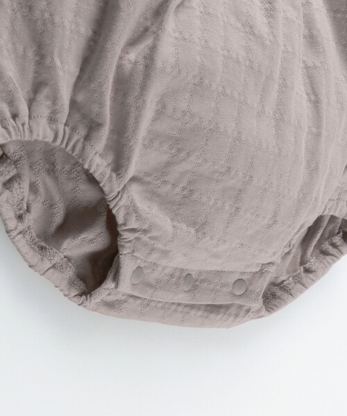 BRANSHES（ブランシェス）の「タック天竺ノースリーブカバーオール（ロンパース・キッズ・ブラウン/クリーム・80/70）」の18枚目の写真