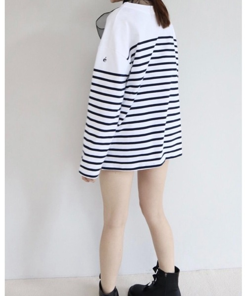 epine（エピヌ）の「e big border long tee（Tシャツ/カットソー・レディース・ホワイト/ネイビー・FREE）」の4枚目の写真