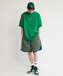 カラフルロゴ刺繍Tシャツ