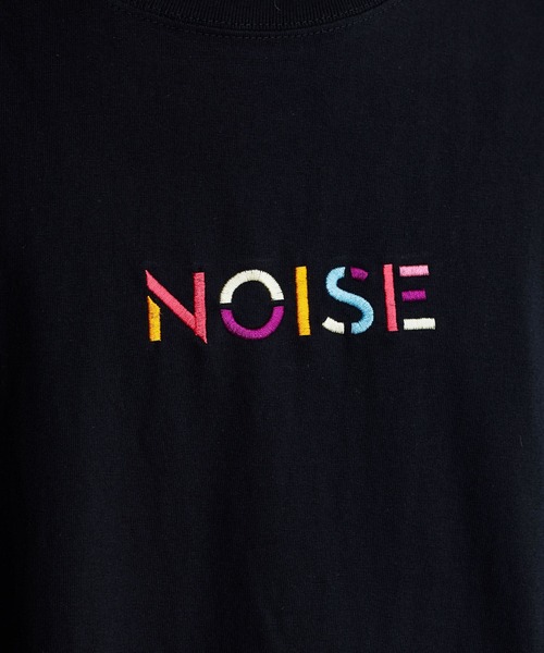 NOISE MAKER（ノイズメーカー）の「カラフルロゴ刺繍Tシャツ（Tシャツ/カットソー・メンズ・ホワイト/ブラック/グリーン・M/L/XL）」の4枚目の写真