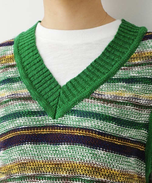 RODEO CROWNS WIDE BOWL（ロデオクラウンズワイドボウル）の「ランダムボーダーニットベスト（ベスト・レディース・グリーン系その他/ブラック系その他・FREE）」の7枚目の写真