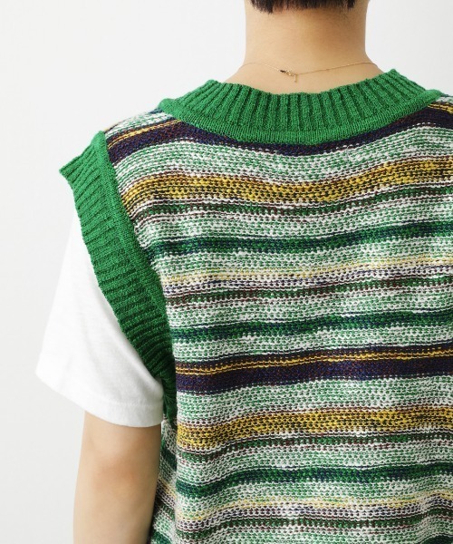 RODEO CROWNS WIDE BOWL（ロデオクラウンズワイドボウル）の「ランダムボーダーニットベスト（ベスト・レディース・グリーン系その他/ブラック系その他・FREE）」の5枚目の写真